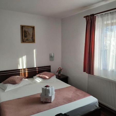 Casa Fabrizio Hotel Călimăneşti Buitenkant foto