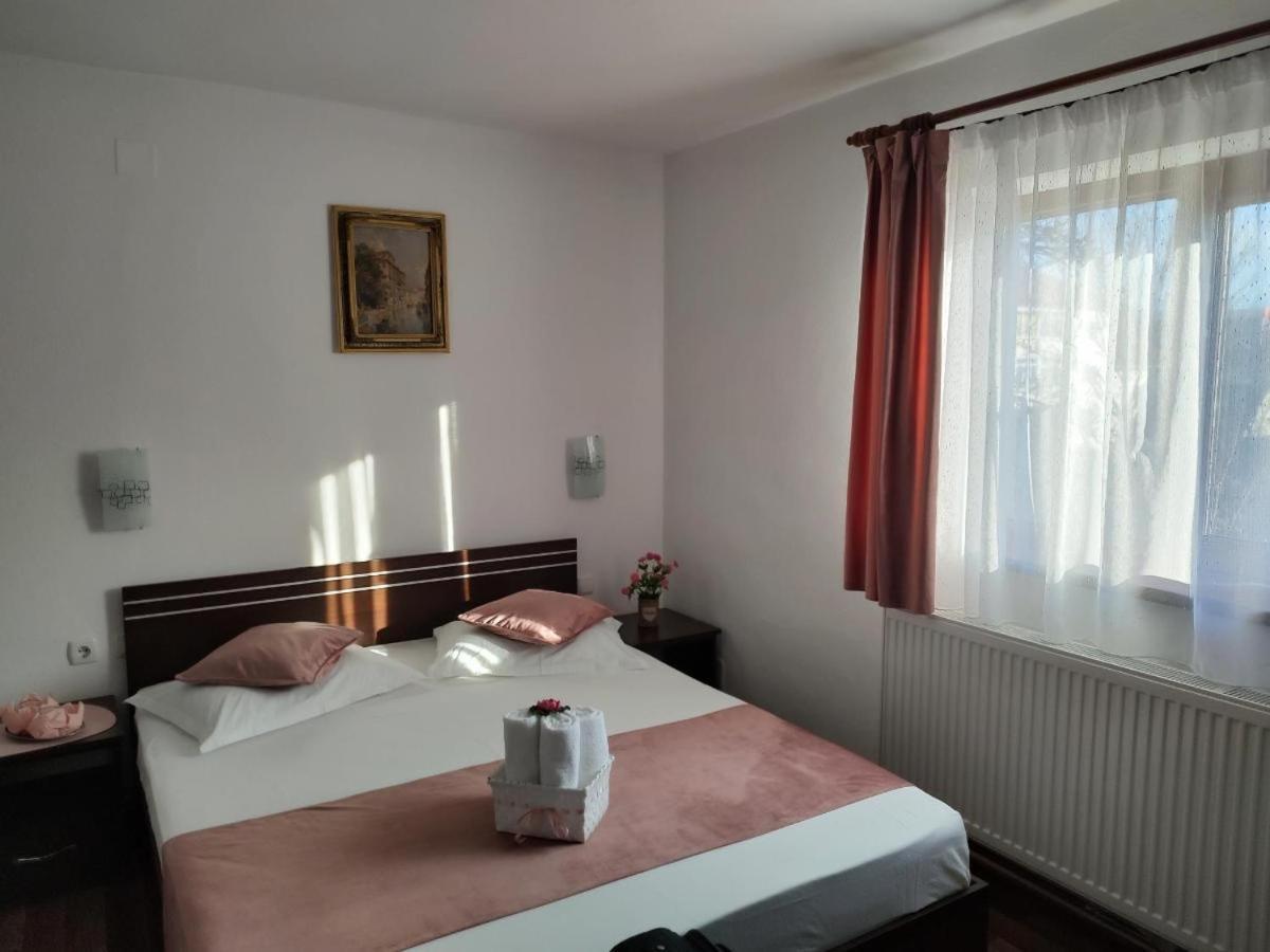 Casa Fabrizio Hotel Călimăneşti Buitenkant foto